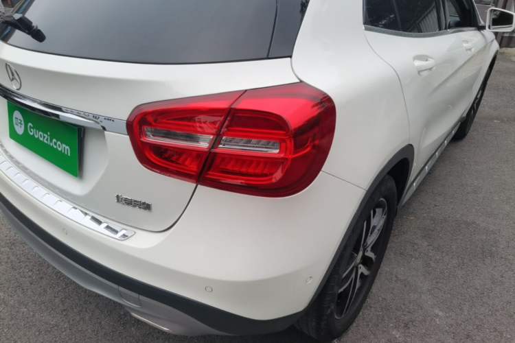 Used Mercedes-Benz GLA 2016 GLA 200 Fashion Model Right Rear Taillight