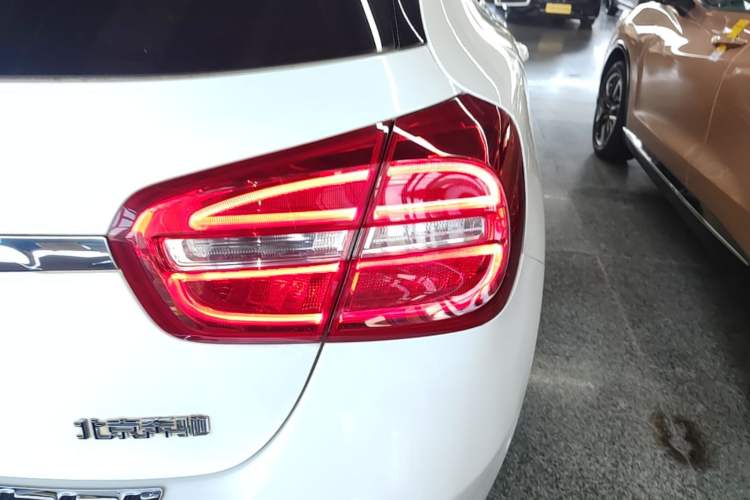 Used Mercedes-Benz GLA 2016 GLA 200 Fashion Model Right Rear Taillight