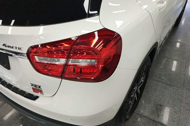 Used Mercedes-Benz GLA 2016 GLA 220 4MATIC Fashion Edition Right Rear Taillight