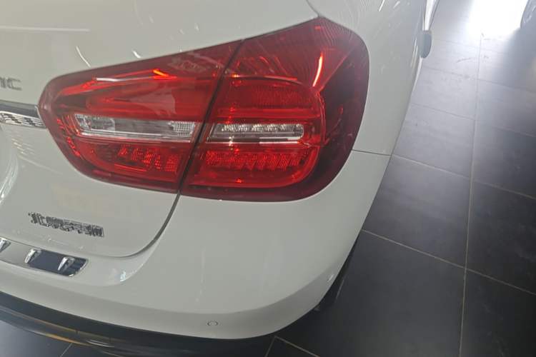 Used Mercedes-Benz GLA 2016 GLA 220 4MATIC Fashion Edition Right Rear Taillight