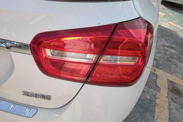 Used Mercedes-Benz GLA 2016 GLA 200 Fashion Model Right Rear Taillight