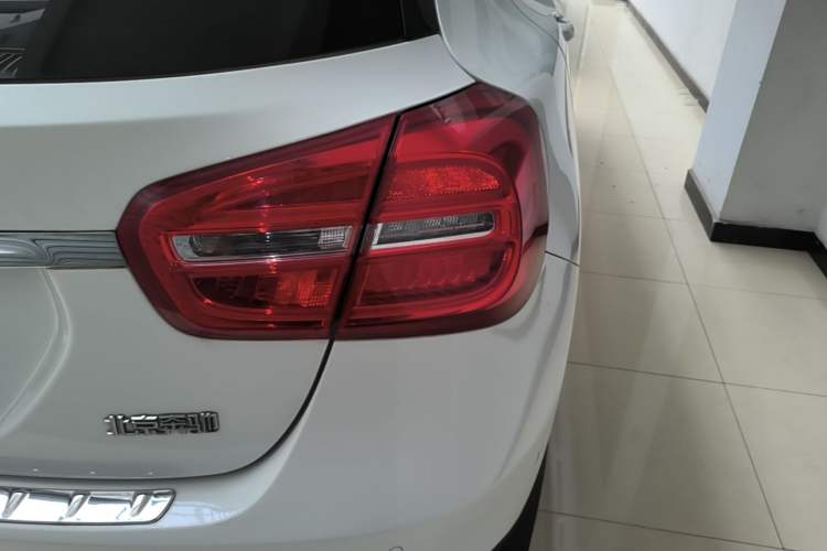 Used Mercedes-Benz GLA 2016 GLA 200 Fashion Model Right Rear Taillight