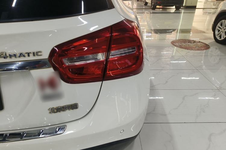Used Mercedes-Benz GLA 2016 GLA 220 4MATIC Fashion Edition Right Rear Taillight