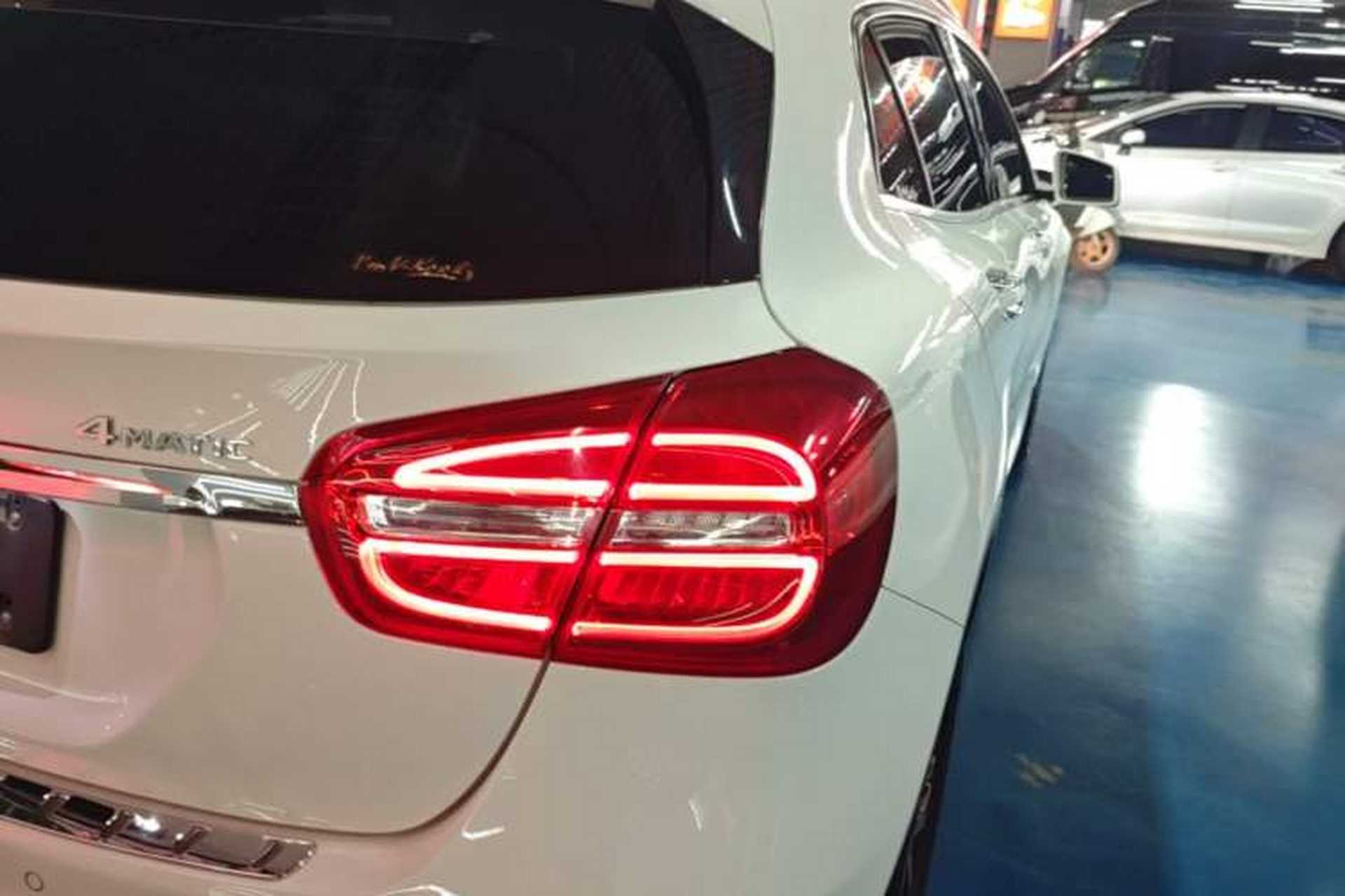 Used Mercedes-Benz GLA 2016 GLA 220 4MATIC Fashion Edition Right Rear Taillight