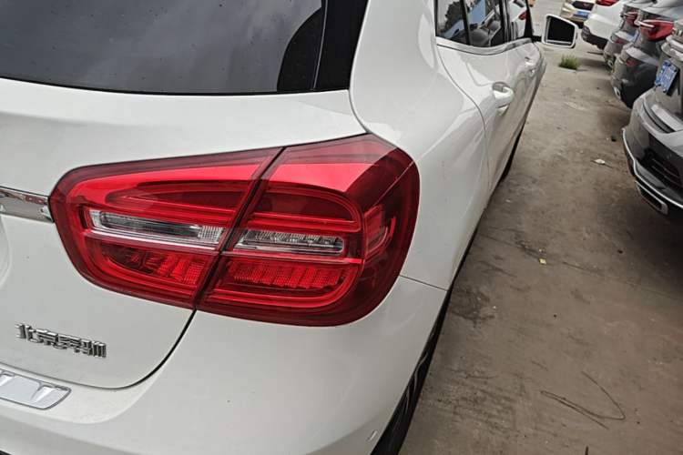 Used Mercedes-Benz GLA 2016 GLA 220 4MATIC Fashion Edition Right Rear Taillight