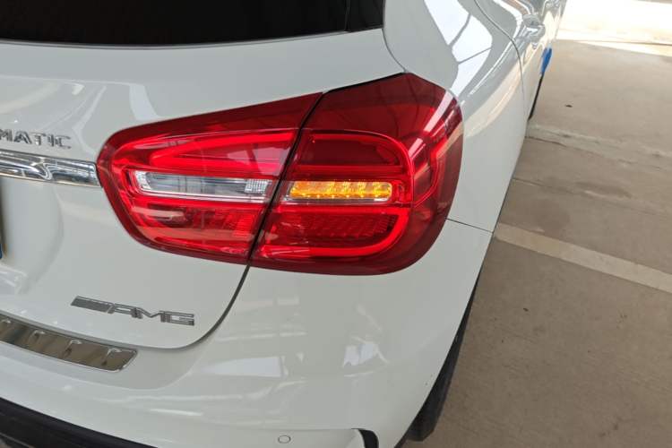 Used Mercedes-Benz GLA 2016 GLA 220 4MATIC Fashion Edition Right Rear Taillight