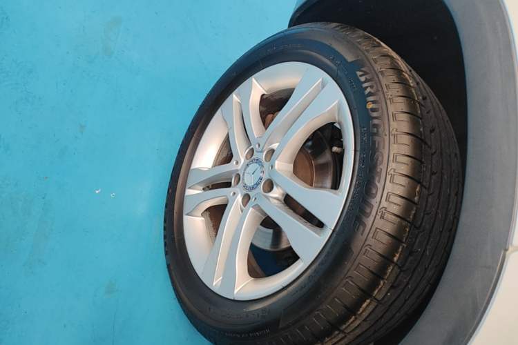 Used Mercedes-Benz GLA 2016 GLA 200 Sport Edition Right Rear Wheel Hub