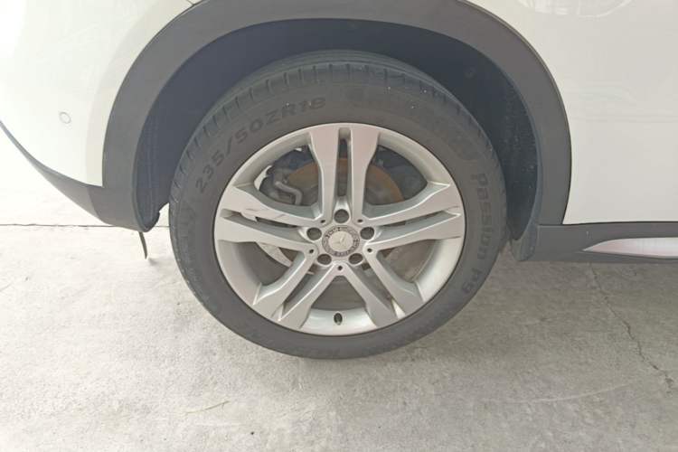 Used Mercedes-Benz GLA 2016 GLA 200 Fashion Model Right Rear Wheel Hub