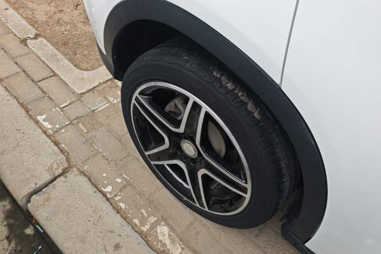 Used Mercedes-Benz GLA 2016 GLA 200 Fashion Model Right Rear Wheel Hub