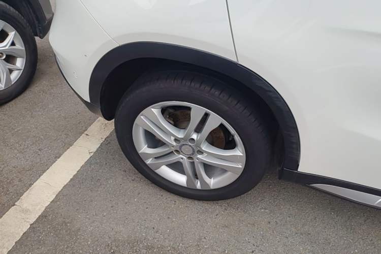 Used Mercedes-Benz GLA 2016 GLA 200 Sport Edition Right Rear Wheel Hub