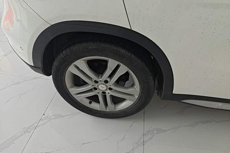 Used Mercedes-Benz GLA 2016 GLA 200 Sport Edition Right Rear Wheel Hub