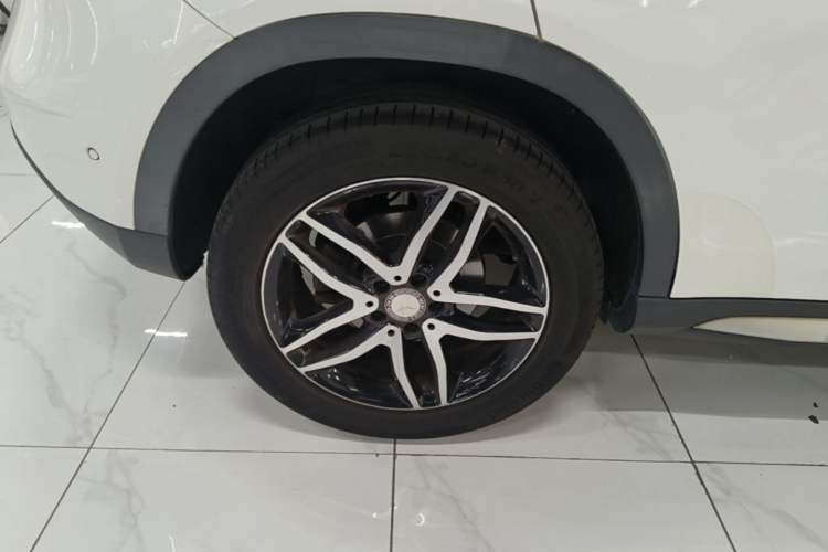 Used Mercedes-Benz GLA 2016 GLA 220 4MATIC Fashion Edition Right Rear Wheel Hub