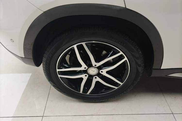 Used Mercedes-Benz GLA 2016 GLA 200 Fashion Model Right Rear Wheel Hub