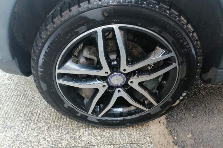 Used Mercedes-Benz GLA 2016 GLA 220 4MATIC Fashion Edition Right Rear Wheel Hub