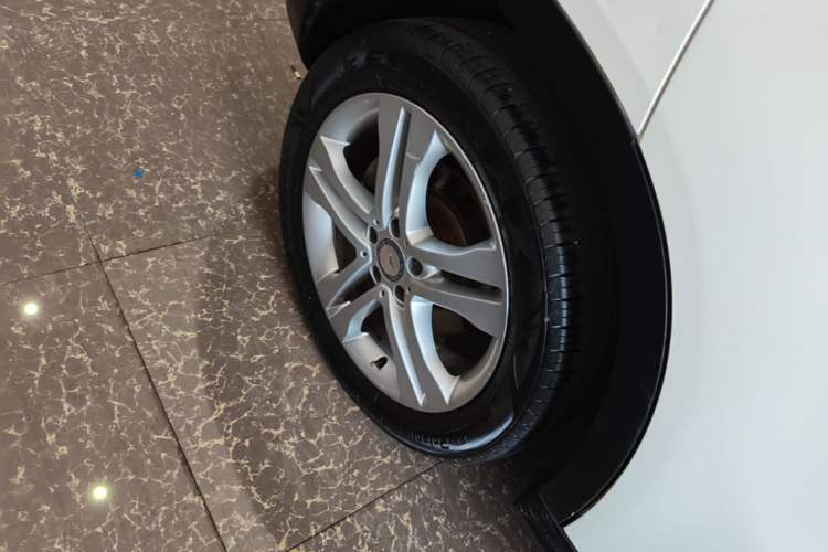 Used Mercedes-Benz GLA 2016 GLA 200 Sport Edition Right Rear Wheel Hub