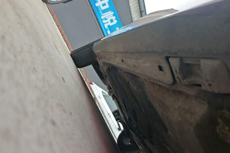 Used Mercedes-Benz GLA 2016 GLA 200 Fashion Model Right Side Sill