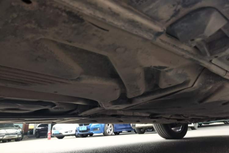 Used Mercedes-Benz GLA 2016 GLA 200 Fashion Model Right Side Sill