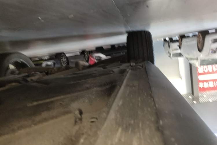 Used Mercedes-Benz GLA 2016 GLA 220 4MATIC Fashion Edition Right Side Sill
