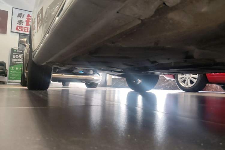 Used Mercedes-Benz GLA 2016 GLA 200 Fashion Model Right Side Sill
