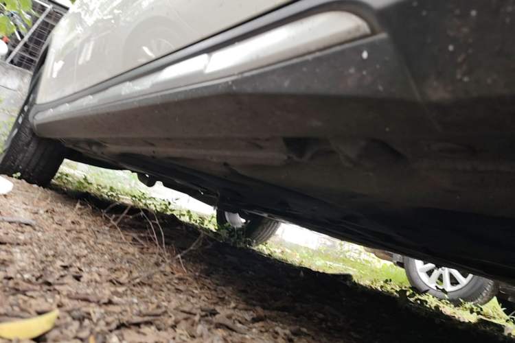 Used Mercedes-Benz GLA 2016 GLA 220 4MATIC Fashion Edition Right Side Sill