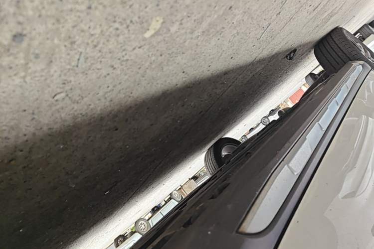 Used Mercedes-Benz GLA 2016 GLA 220 4MATIC Fashion Edition Right Side Sill