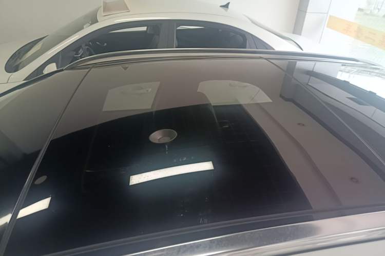 Used Mercedes-Benz GLA 2016 GLA 200 Fashion Model Roof