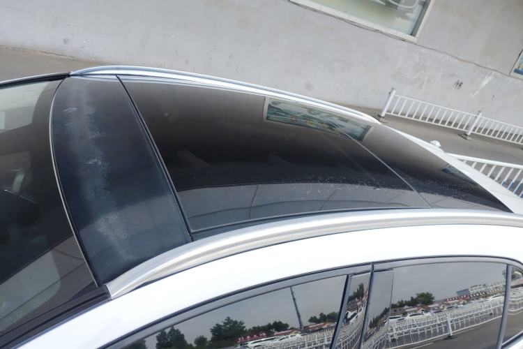 Used Mercedes-Benz GLA 2016 GLA 200 Fashion Model Roof