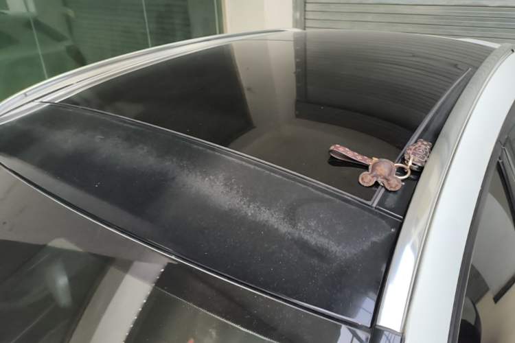 Used Mercedes-Benz GLA 2016 GLA 200 Fashion Model Roof