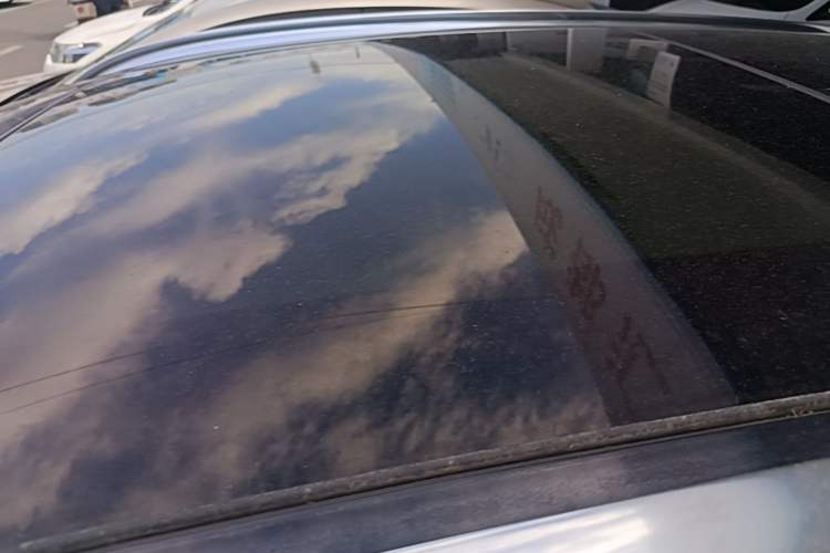 Used Mercedes-Benz GLA 2016 GLA 200 Fashion Model Roof