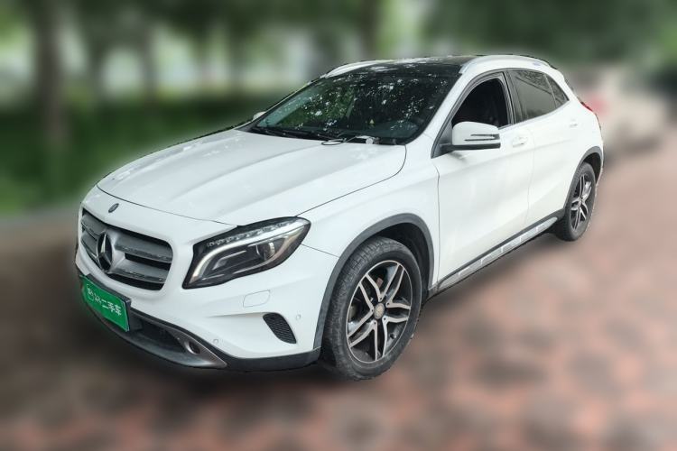 Used Mercedes-Benz GLA 2016 GLA 220 4MATIC Fashion Edition Guazi used car, China used car export, Used car for sale, Used  cars, Cheapest cars for sale