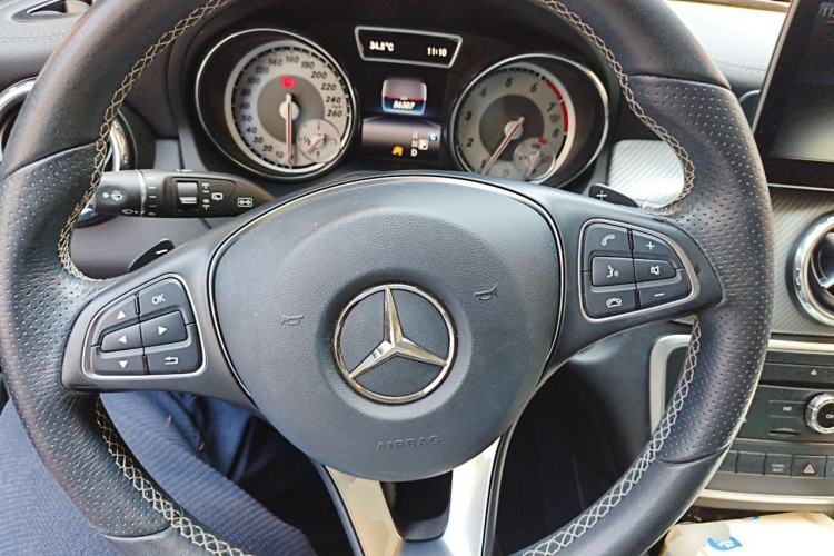 Used Mercedes-Benz GLA 2016 GLA 200 Fashion Model Steering Wheel