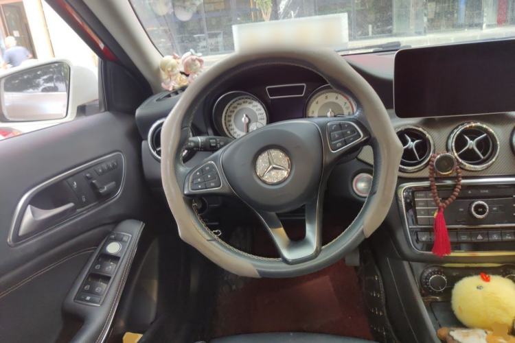 Used Mercedes-Benz GLA 2016 GLA 220 4MATIC Fashion Edition Steering Wheel