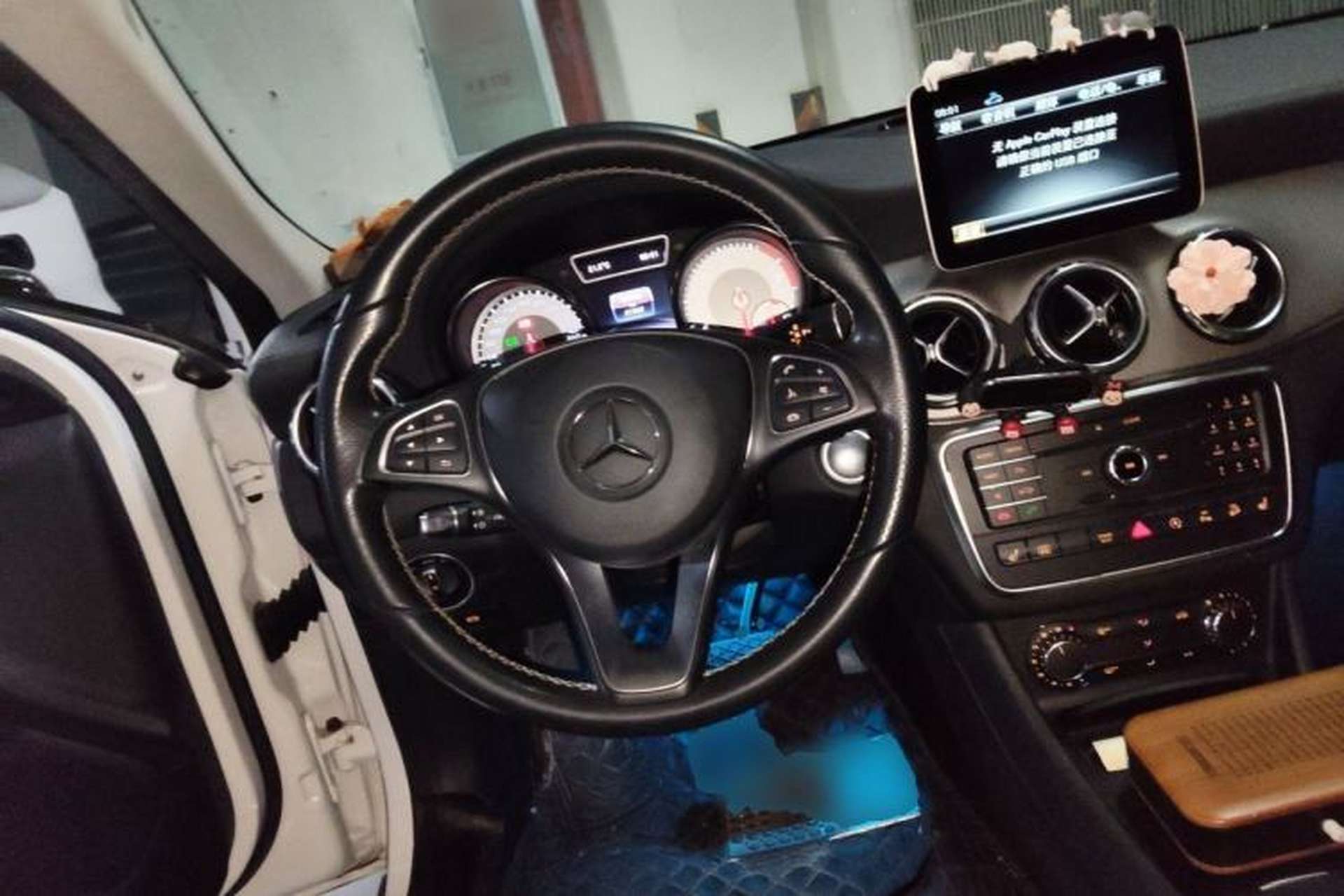 Used Mercedes-Benz GLA 2016 GLA 220 4MATIC Fashion Edition Steering Wheel