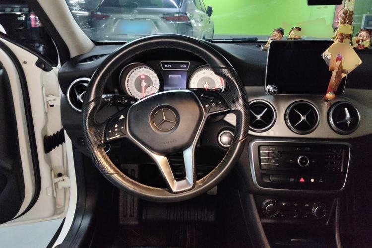 Used Mercedes-Benz GLA 2016 GLA 200 Fashion Model Steering Wheel