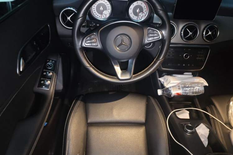 Used Mercedes-Benz GLA 2016 GLA 200 Fashion Model Steering Wheel