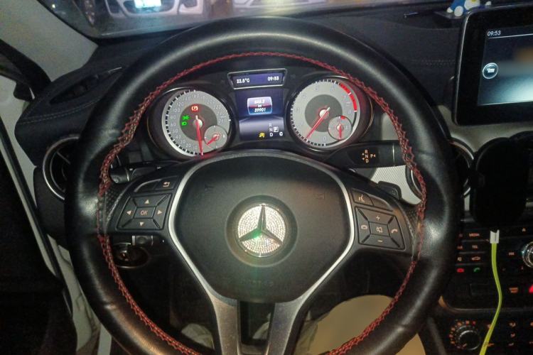 Used Mercedes-Benz GLA 2016 GLA 200 Fashion Model Steering Wheel