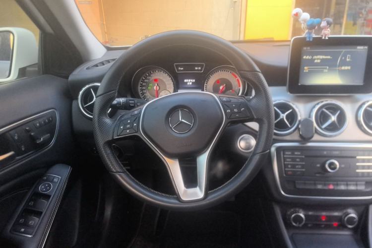 Used Mercedes-Benz GLA 2016 GLA 200 Fashion Model Steering Wheel
