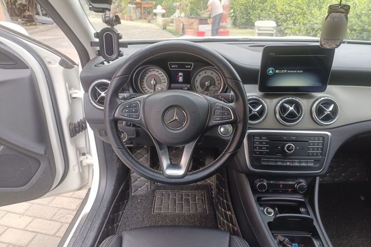 Used Mercedes-Benz GLA 2016 GLA 200 Fashion Model Steering Wheel