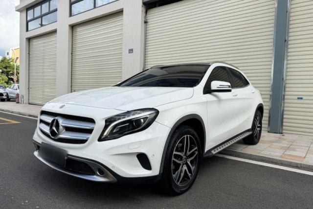 Ojetý Mercedes-Benz GLA 2016 GLA 200 Fashion Model