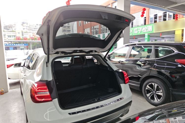 Used Mercedes-Benz GLA 2016 GLA 200 Fashion Model Trunk