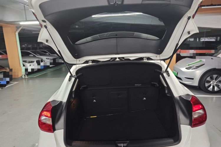 Used Mercedes-Benz GLA 2016 GLA 200 Sport Edition Trunk