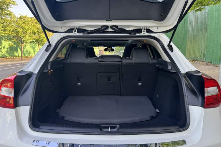 Used Mercedes-Benz GLA 2016 GLA 200 Sport Edition Trunk