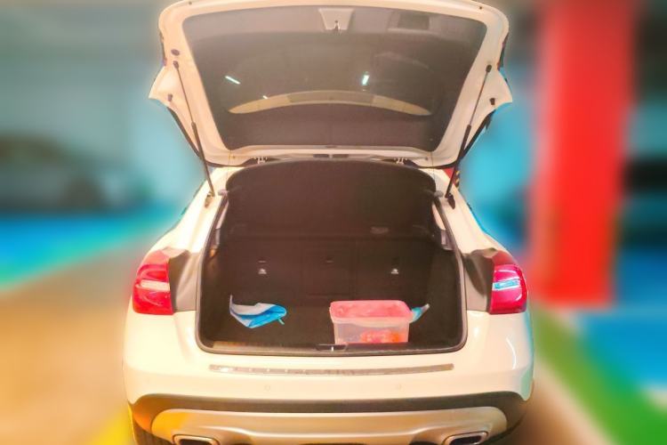 Used Mercedes-Benz GLA 2016 GLA 200 Fashion Model Trunk