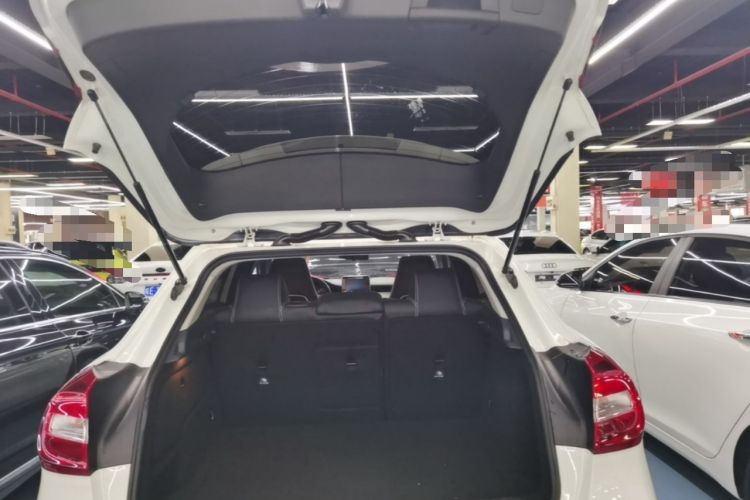 Used Mercedes-Benz GLA 2016 GLA 200 Sport Edition Trunk