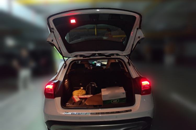 Used Mercedes-Benz GLA 2016 GLA 200 Sport Edition Trunk