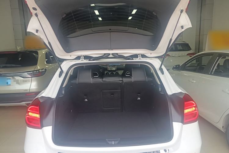 Used Mercedes-Benz GLA 2016 GLA 200 Fashion Model Trunk