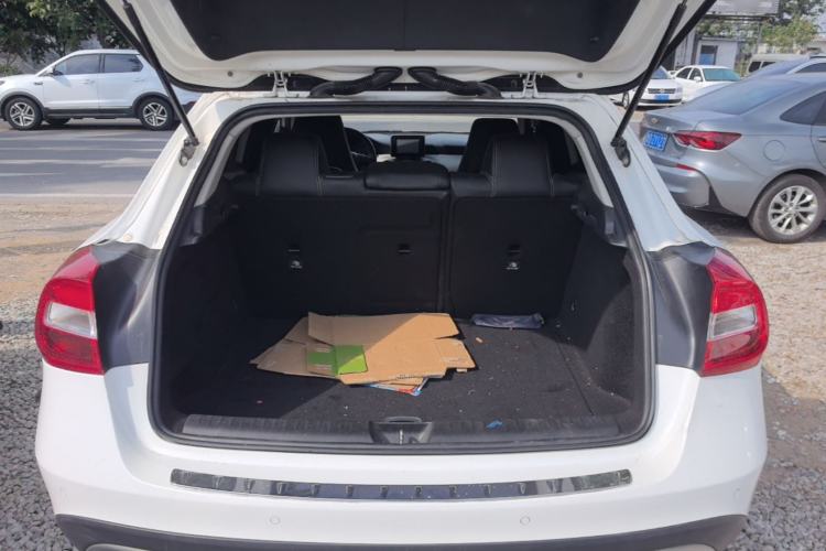 Used Mercedes-Benz GLA 2016 GLA 200 Sport Edition Trunk