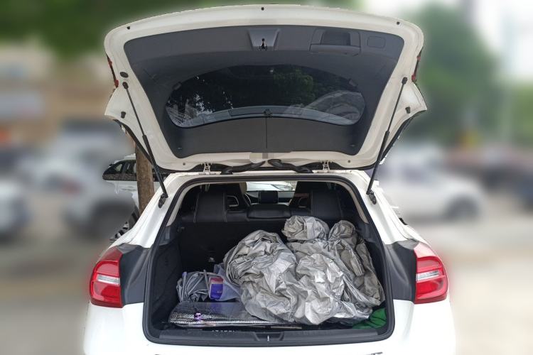 Used Mercedes-Benz GLA 2016 GLA 200 Fashion Model Trunk
