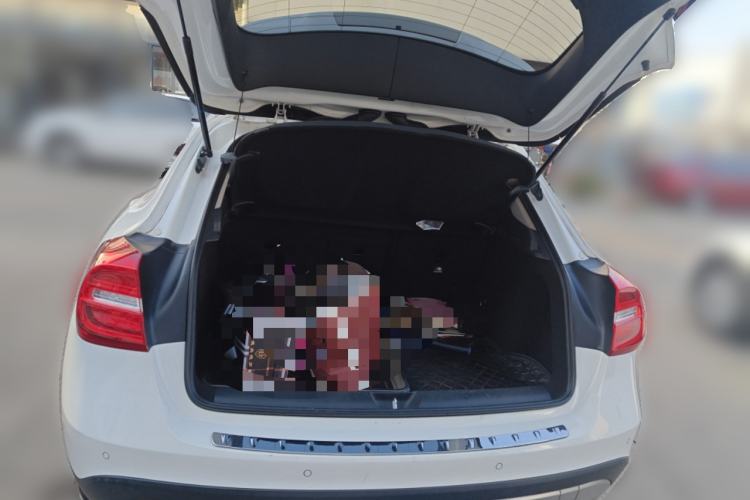 Used Mercedes-Benz GLA 2016 GLA 200 Fashion Model Trunk