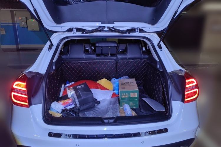 Used Mercedes-Benz GLA 2016 GLA 200 Fashion Model Trunk